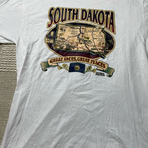 Men’s White South Dakota Graphic Tee Size Large - Picture 2 of 13